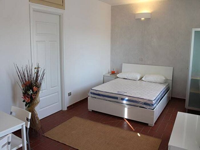 Appartamento monolocale in affitto in Via Luciano Manara, San Biagio, Monza