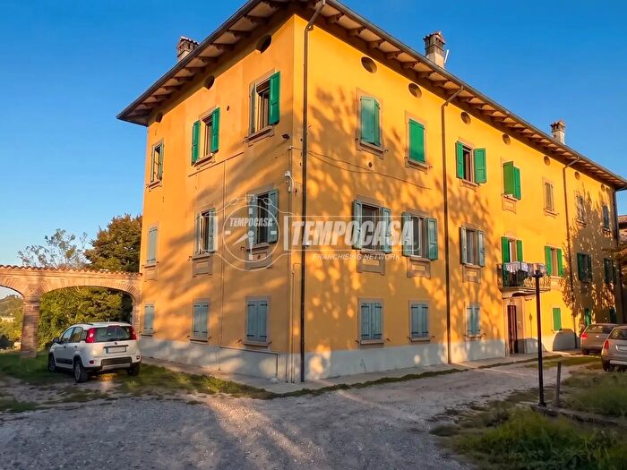 Appartamento quadrilocale in vendita in Strada Provinciale, Guiglia
