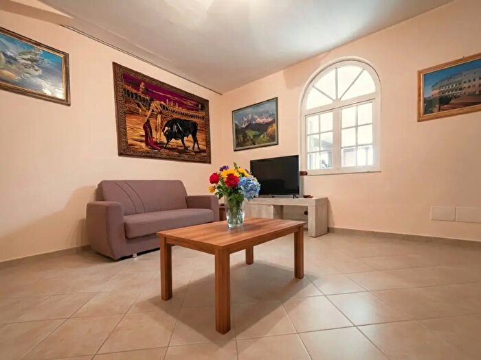 Casa con 5 locali in vendita in Via B Ciurini, Castelfiorentino