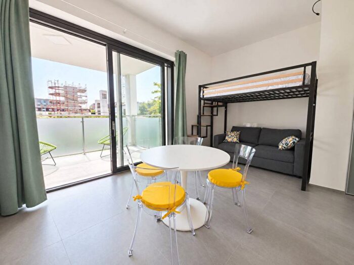Appartamento monolocale in affitto in Via Giocondo Albertolli, Certosa, Milano