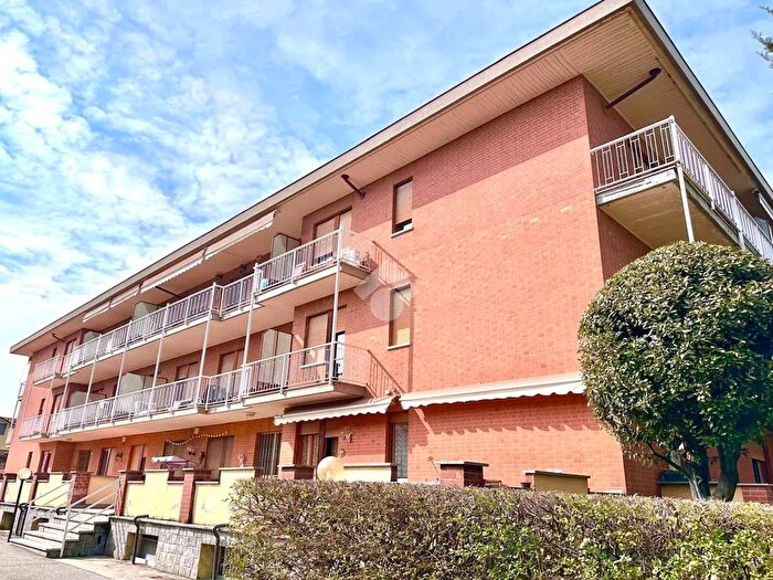 Appartamento quadrilocale in vendita in Via Dante, Robassomero