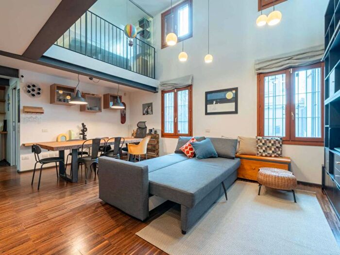 Appartamento bilocale in affitto in Via Magolfa, Navigli Darsena, Milano