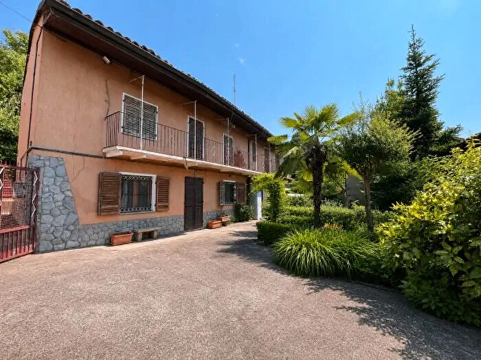 Casa con 5 locali in vendita in Via Torino, Monta'