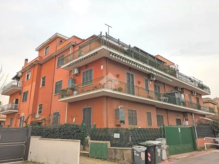 Appartamento bilocale in vendita in Via Venezia, Ciampino