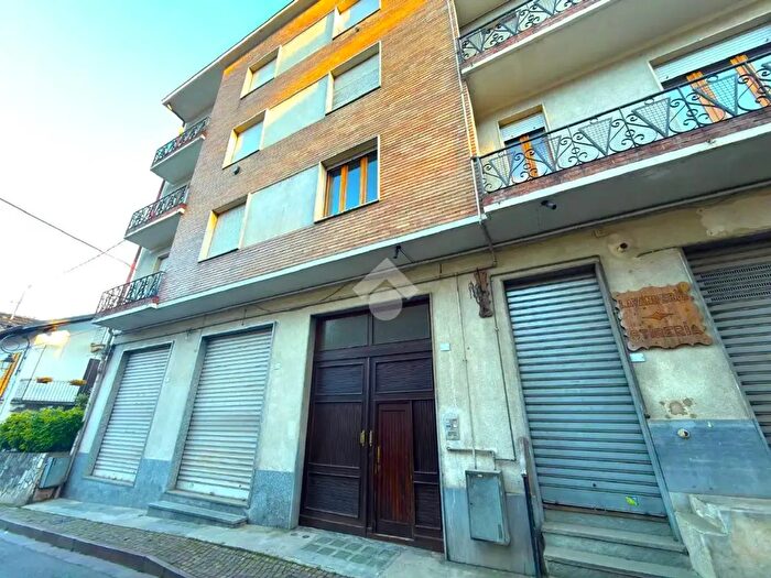 Appartamento trilocale in vendita in Via Matteotti, Coazze