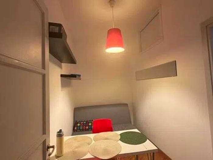 Appartamento trilocale in affitto in Via Salasco, Bocconi, Milano