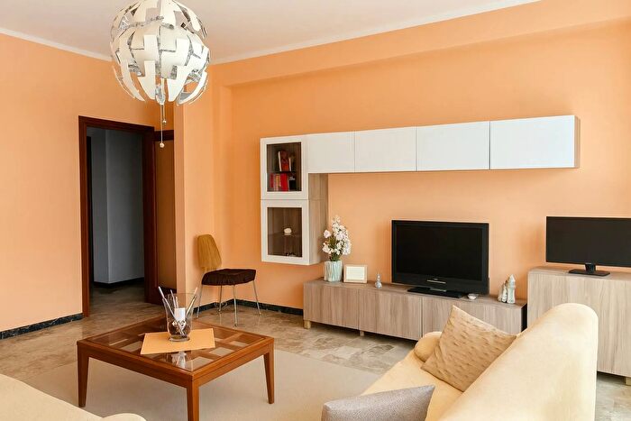 Appartamento quadrilocale in vendita in Via Donizetti, Cattolica