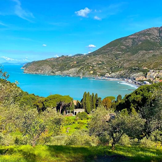 Casa con 9 locali in vendita in Montale Sp, Levanto