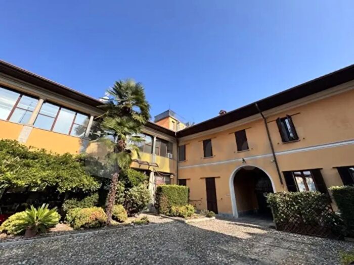 Casa trilocale in vendita in Via Francesco Campana, Somma Lombardo