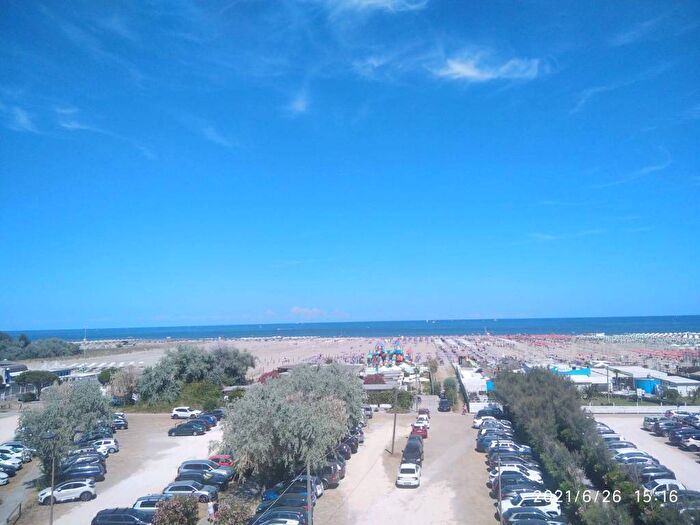 Appartamento bilocale in affitto in Viale Giovanni Pascoli, Lido degli Estensi, Comacchio