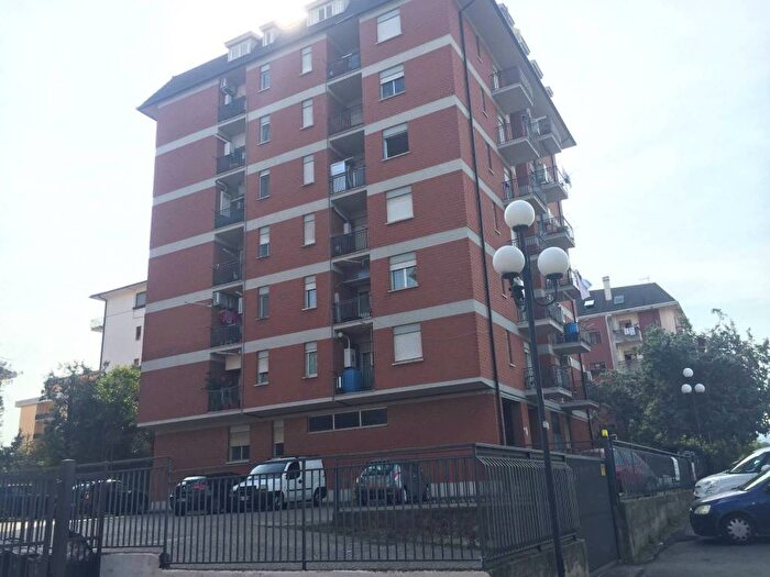 Appartamento bilocale in affitto in Via Silvio Pellico, Roges, Rende