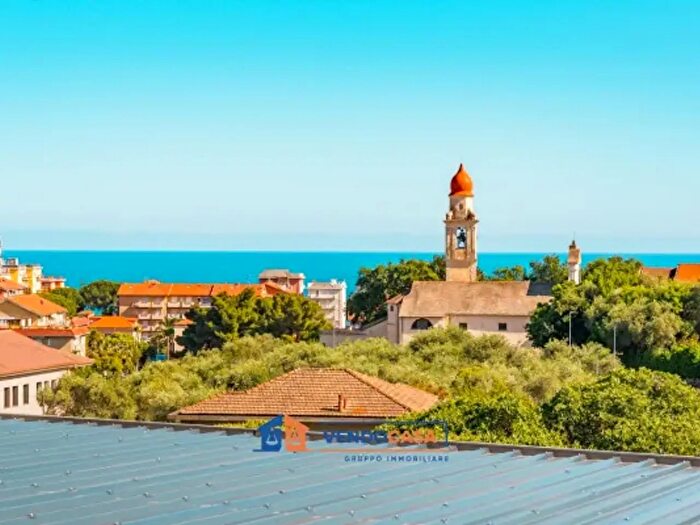 Appartamento monolocale in vendita in Via Cesare Battisti, San Bartolomeo Al Mare