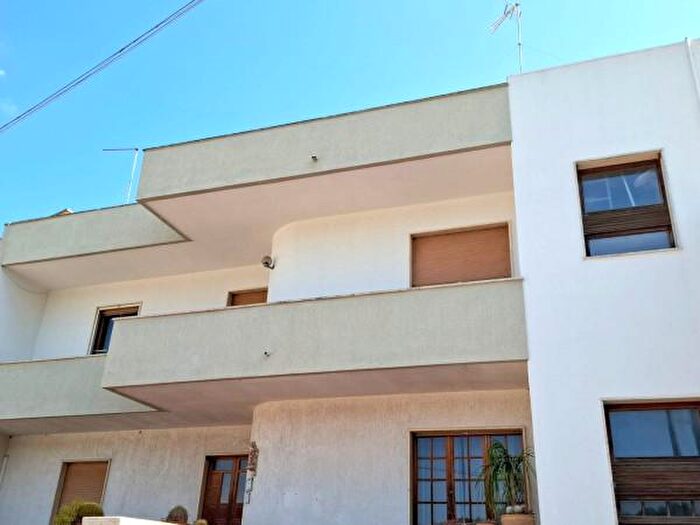 Appartamento con 6 locali in vendita in Via Leuca, Tricase