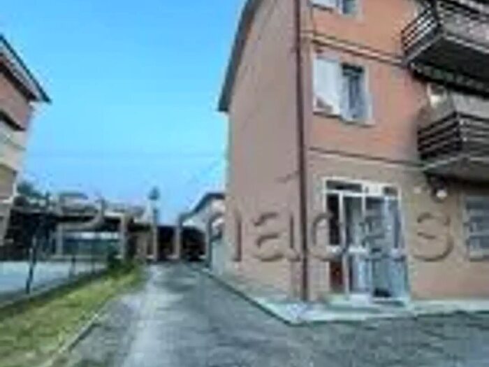 Casa con 6 locali in vendita in Via Bellesia, Campagnola Emilia