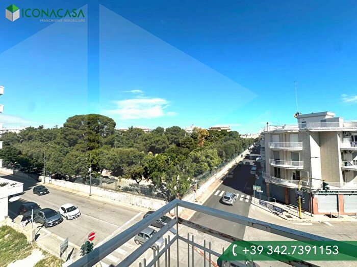 Appartamento con 5 locali in vendita in Via Palmiro Togliatti, Bitonto