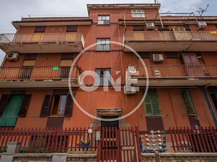 Appartamento trilocale in vendita in Via Paolo Savi, Roma