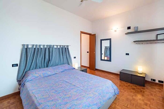 Appartamento trilocale in affitto in Via Fratelli Bressan, Precotto, Milano