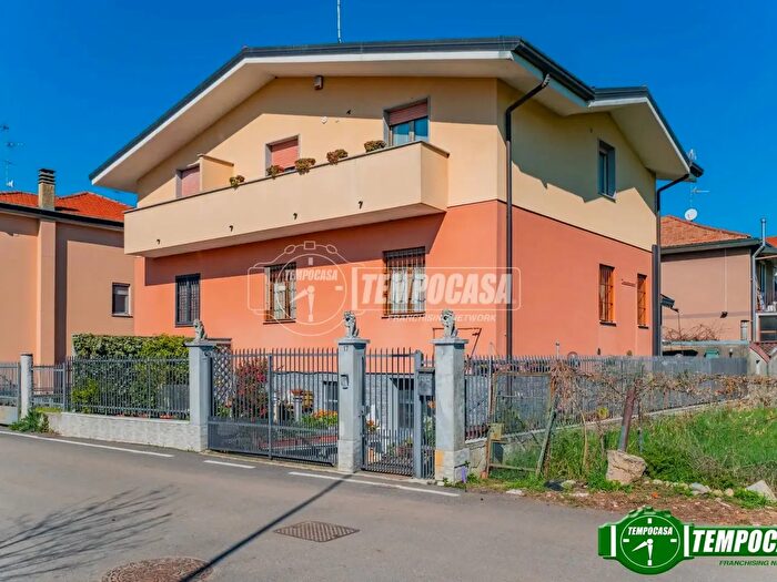 Casa con 5 locali in vendita in Via Niccolò Machiavelli, Bollate