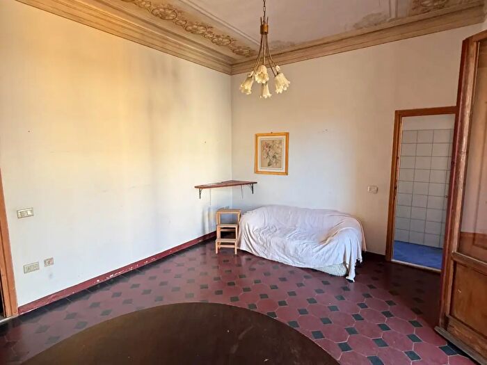 Appartamento quadrilocale in affitto in Via Ricasoli, Firenze