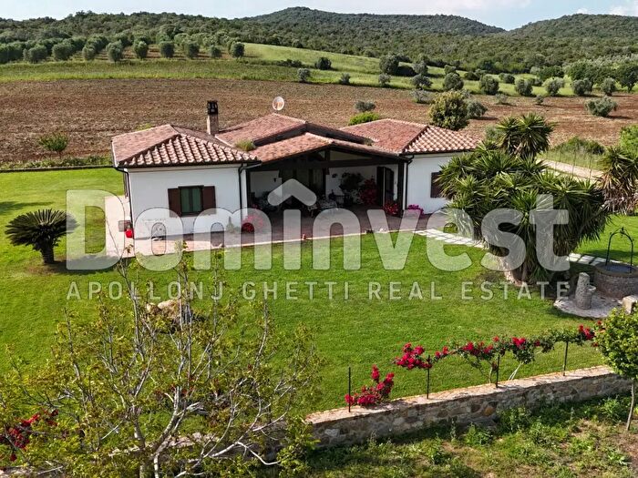 Casa con 5 locali in vendita in Strada Poggetti, Capalbio
