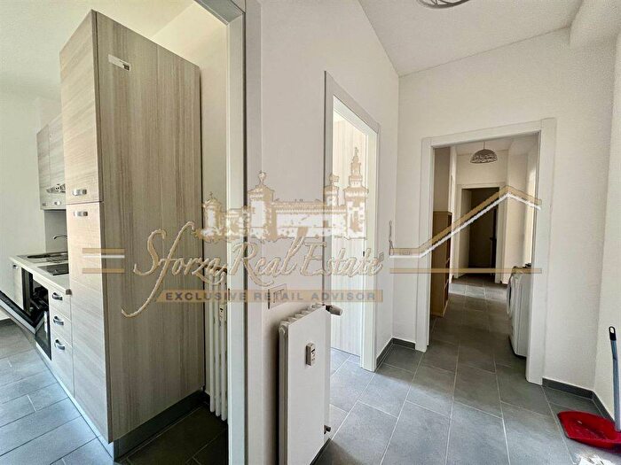 Appartamento trilocale in affitto in Via Fogazzaro, Montenero, Milano