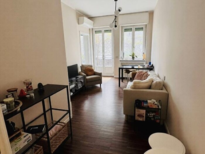 Appartamento trilocale in affitto in Quadronno Crocetta, Milano