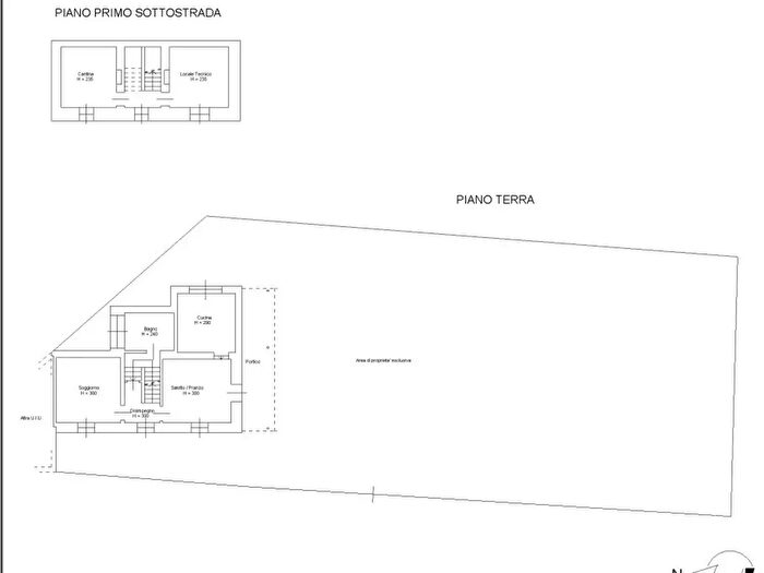 Casa con 8 locali in vendita in Castelveccana