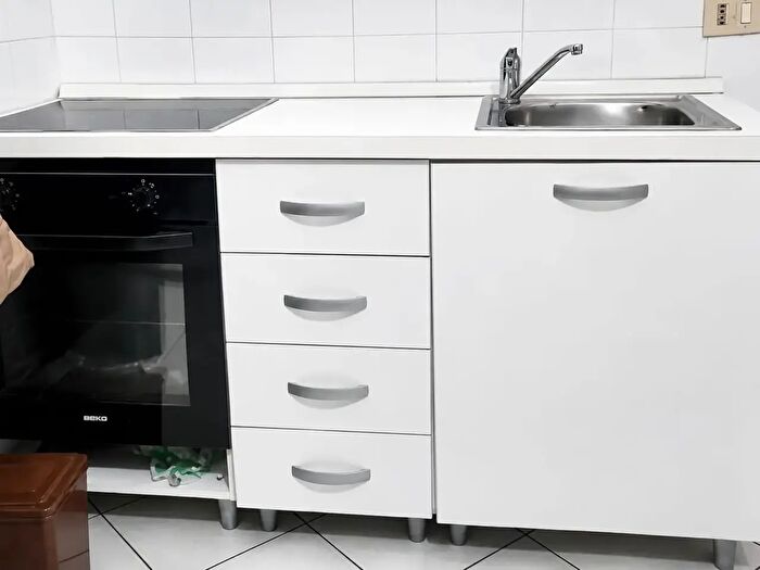 Appartamento bilocale in affitto in Viale Partigiani, Pavia