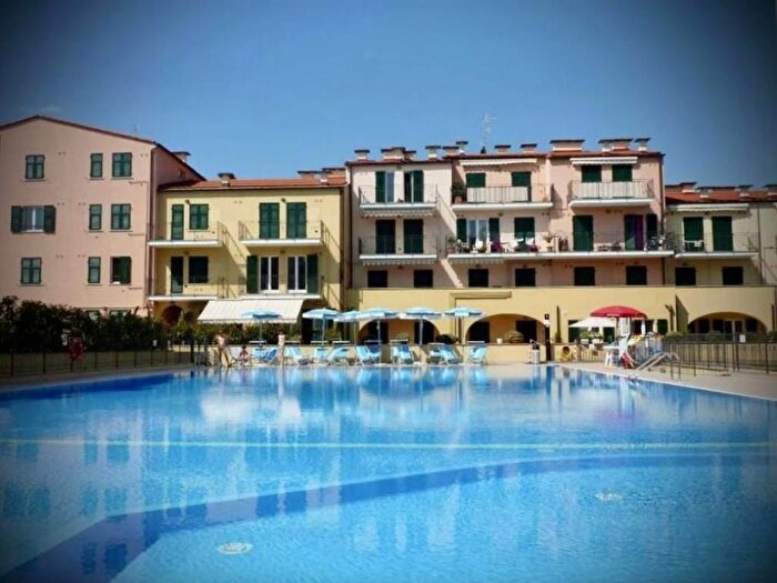 Appartamento monolocale in affitto in Via Aurelia, Porto Maurizio, Imperia