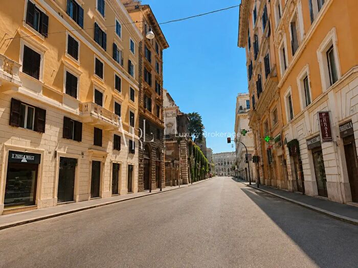 Appartamento in vendita in Roma