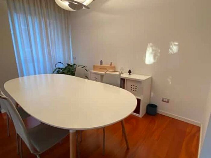 Appartamento trilocale in affitto in Viale Lodovico Scarampo, Monte Rosa Lotto, Milano