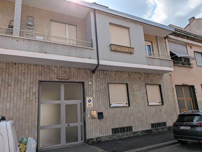 Appartamento bilocale in affitto in Via Chambery, Pozzo Strada, Torino