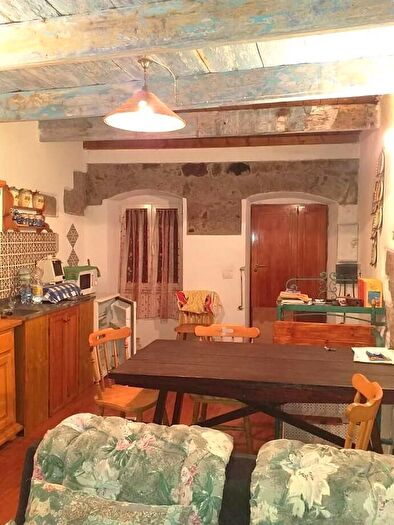 Casa trilocale in vendita in Villanova Monteleone