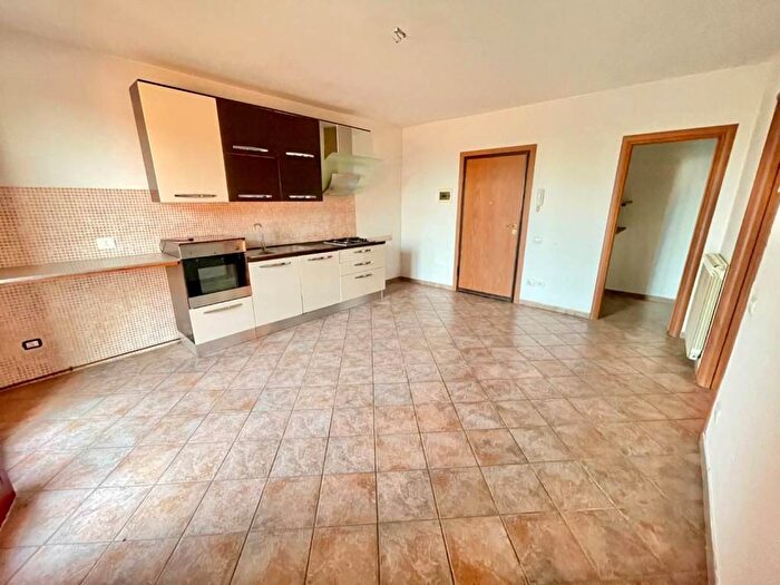 Appartamento trilocale in affitto in Le Casine Perignano Spinelli, Casciana Terme Lari