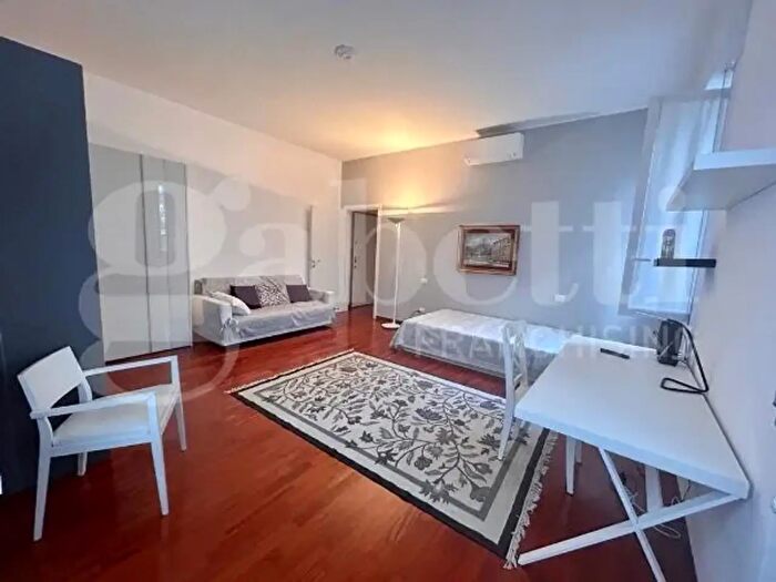 Appartamento monolocale in vendita in Via Leopoldo Marchetti, Milano