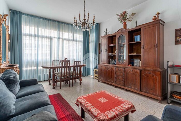 Appartamento trilocale in vendita in Via Indipendenza, Trezzano Sul Naviglio