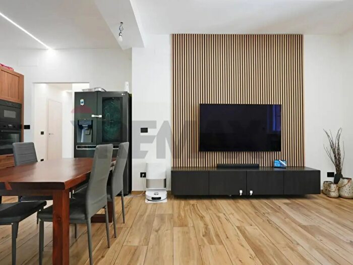 Appartamento quadrilocale in vendita in Corso Luigi Andrea Martinetti a, Genova