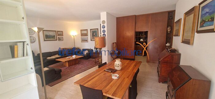 Appartamento quadrilocale in vendita in Via J F Kennedy, San Donato Milanese