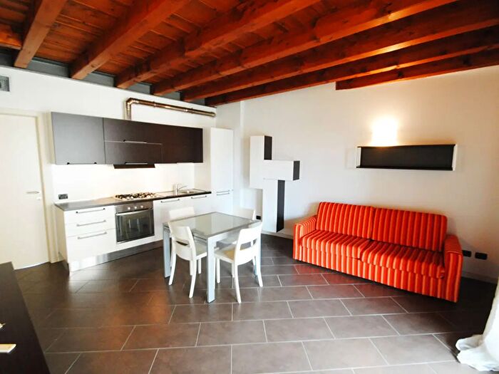 Appartamento bilocale in affitto in Via Alessandro Nini da Fano, Bergamo