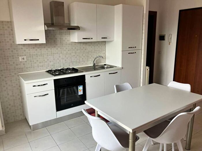 Appartamento bilocale in affitto in Strada Minturnae, Montello Ferriere, Latina