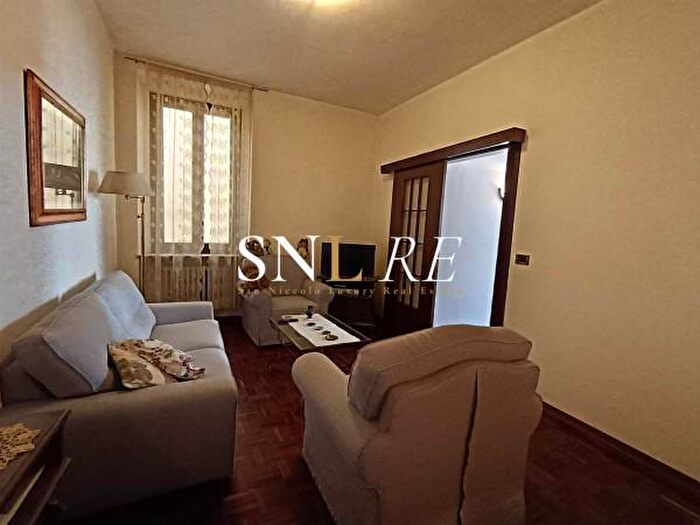 Appartamento con 6 locali in vendita in Via dei Neri, Firenze