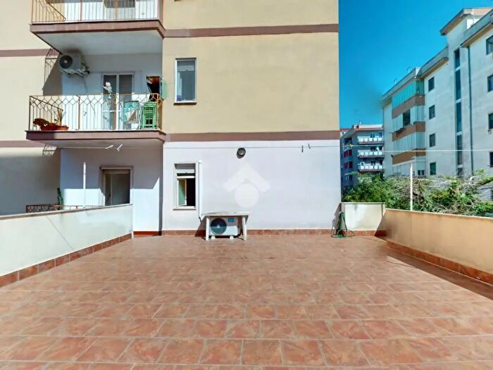 Appartamento trilocale in vendita in Via Pastrengo, Brindisi