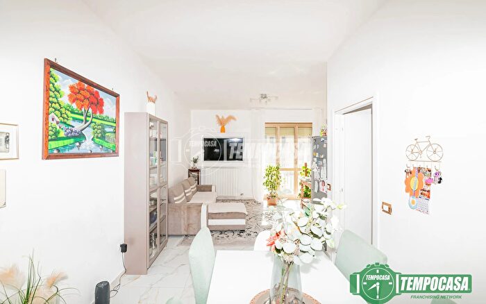 Appartamento quadrilocale in vendita in Via Kennedy, Caselle Lurani