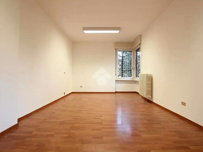 Appartamento con 7 locali in vendita in Strada Anulare Torre, Segrate