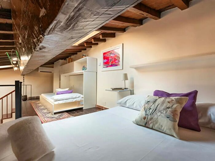 Appartamento monolocale in affitto in Via Giuseppe Verdi, Firenze