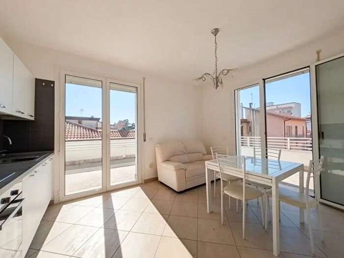 Appartamento bilocale in vendita in Via Covignano a, Rimini