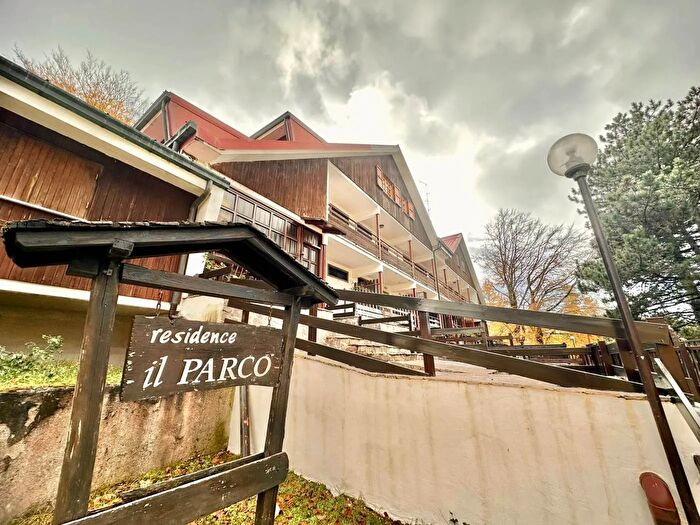 Appartamento trilocale in vendita in Via dei Ciclamini Subiaco, Subiaco