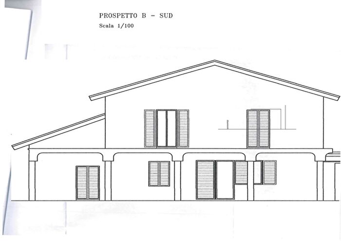 Casa con 10 locali in vendita in Artena