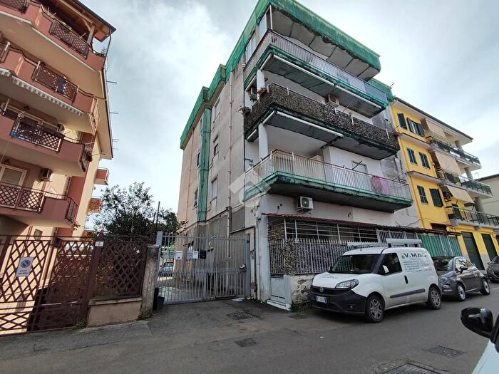 Appartamento trilocale in vendita in Via delle Costellazioni, Melito Di Napoli