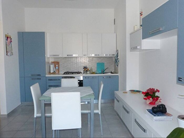 Appartamento bilocale in affitto in Via Santa Lucia, Centro, Fossano